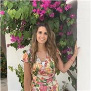 Maestra de Educación Infantil con experiencia en apoyo escolar a niños de Infantil, primaria y secundaria